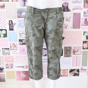 y2k camo cargo capri pants faded glory low rise size 12